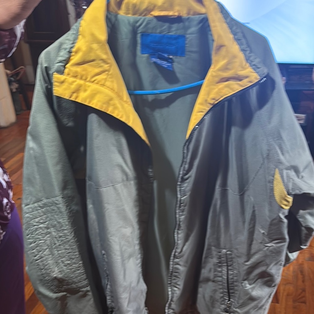 Finish Line Green and Yellow Windbreaker Jacket